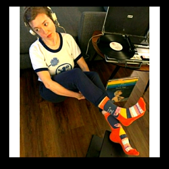 Blue Q Cute as a Bitchy Button Socks - Picture 3 of 3